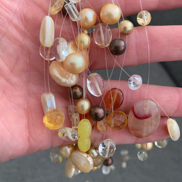 MULTI STRAND ILLUSION BEADED NECKLACE - Picture 6 of 7